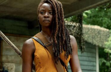 Michonne Gets a New Costume in BTS Images From TWD: The Ones Who Live – Superherohype.com