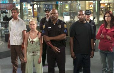 Dawn of the Dead’s Post-Credit Scene Remains One of the Darkest Shock Endings Ever – Yahoo Entertainment