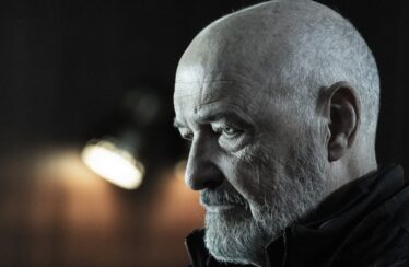 Terry O’Quinn teases his character in The Walking Dead: The Ones Who Live – Winter is Coming