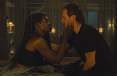 The Walking Dead Includes a Rare Sex Scene on The Ones Who Live: ‘It Is About Pain,’ Says Andrew Lincoln – PEOPLE