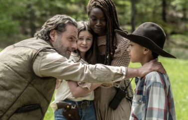 Walking Dead: The Ones Who Live boss shares “very different” original film plot – Yahoo News Canada