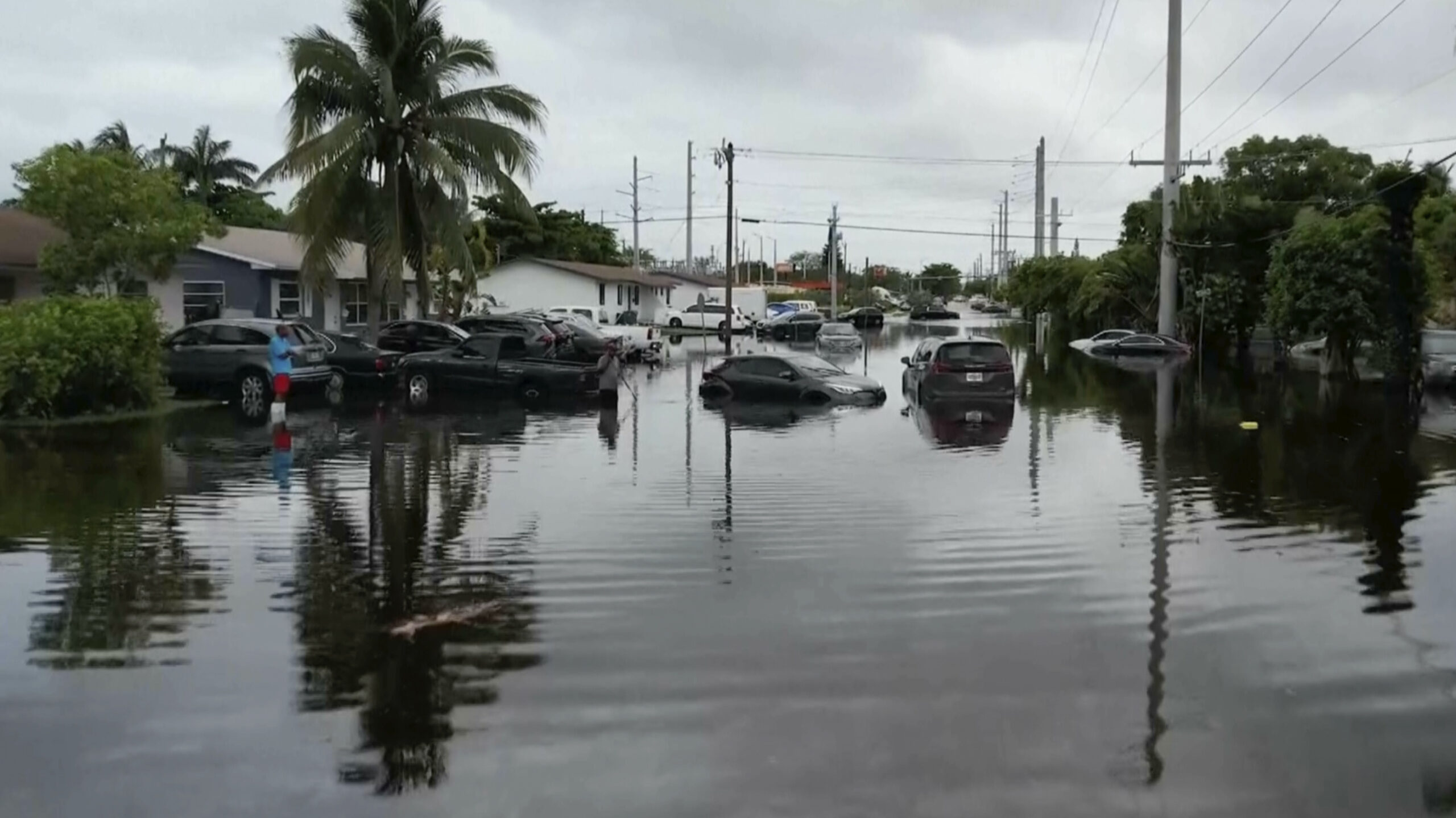 Floods rushed into vehicles, causing them to stall