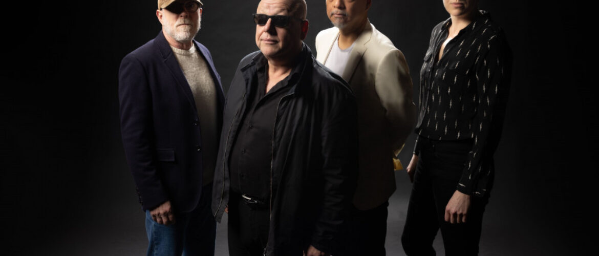 Pixies’ new tracks inspired by movie zombie attacks and sci-fi ‘monster epic’ – Yahoo News UK