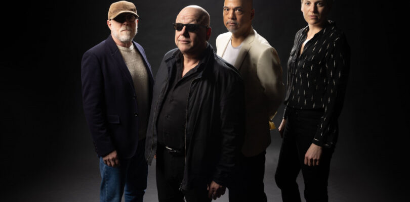 Pixies’ new tracks inspired by movie zombie attacks and sci-fi ‘monster epic’ – Yahoo News UK