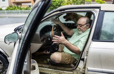 Stalled cars in flooded streets leave South Florida looking like a scene from a zombie movie – Coeur d’Alene Press