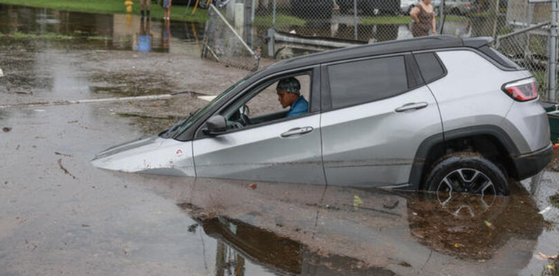 South Florida compared to scenes from a “zombie movie” as widespread flooding triggers rare warning – CBS News