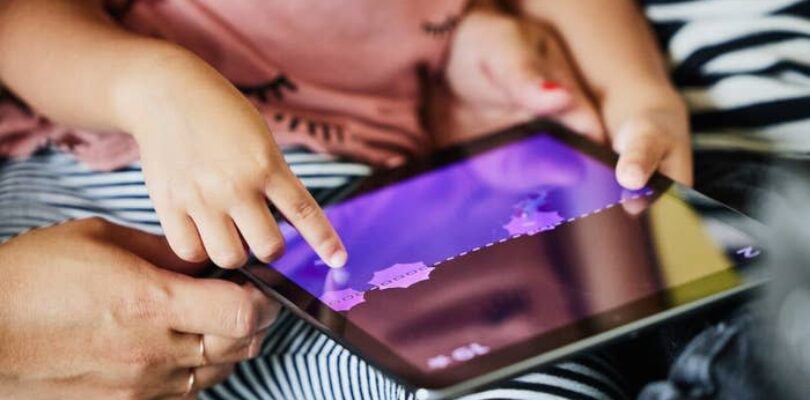 Parents And Childcare Workers, Tell Me Your iPad Kid Horror Stories – Yahoo Life UK