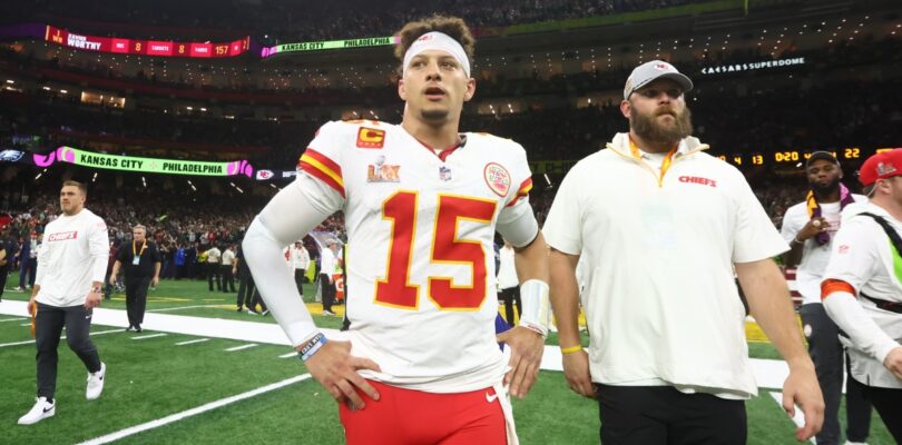 Why Are NFL Fans Comparing Mahomes to a Horror Movie Character? – Yahoo