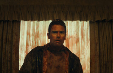 Spoiler Free Review: The Monkey Is a Bloody Brutal “Must-See” – HorrorFuel.com