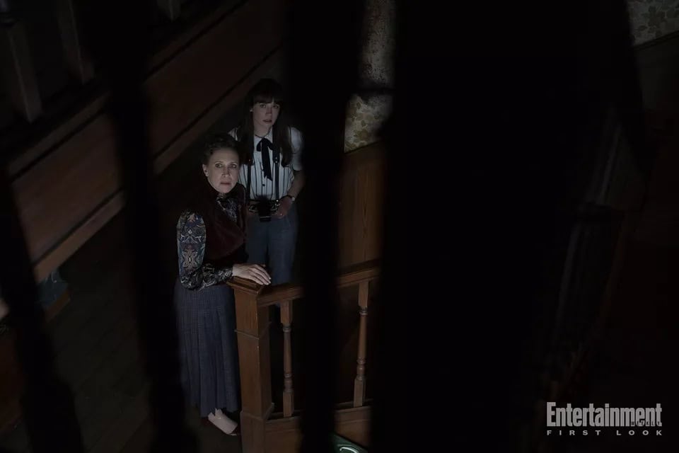 - Zombie Gaming Vera Farmiga Mia Tomlinson