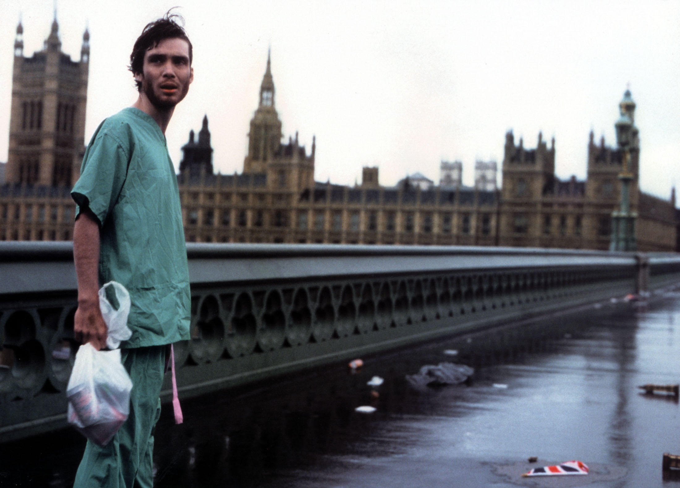Cillian Murphy in 28 Days Later, in front of the Palace of Westminster.