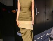 Jodie Comer is chic in a khaki dress as she arrives at ABC Studios – Daily Mail