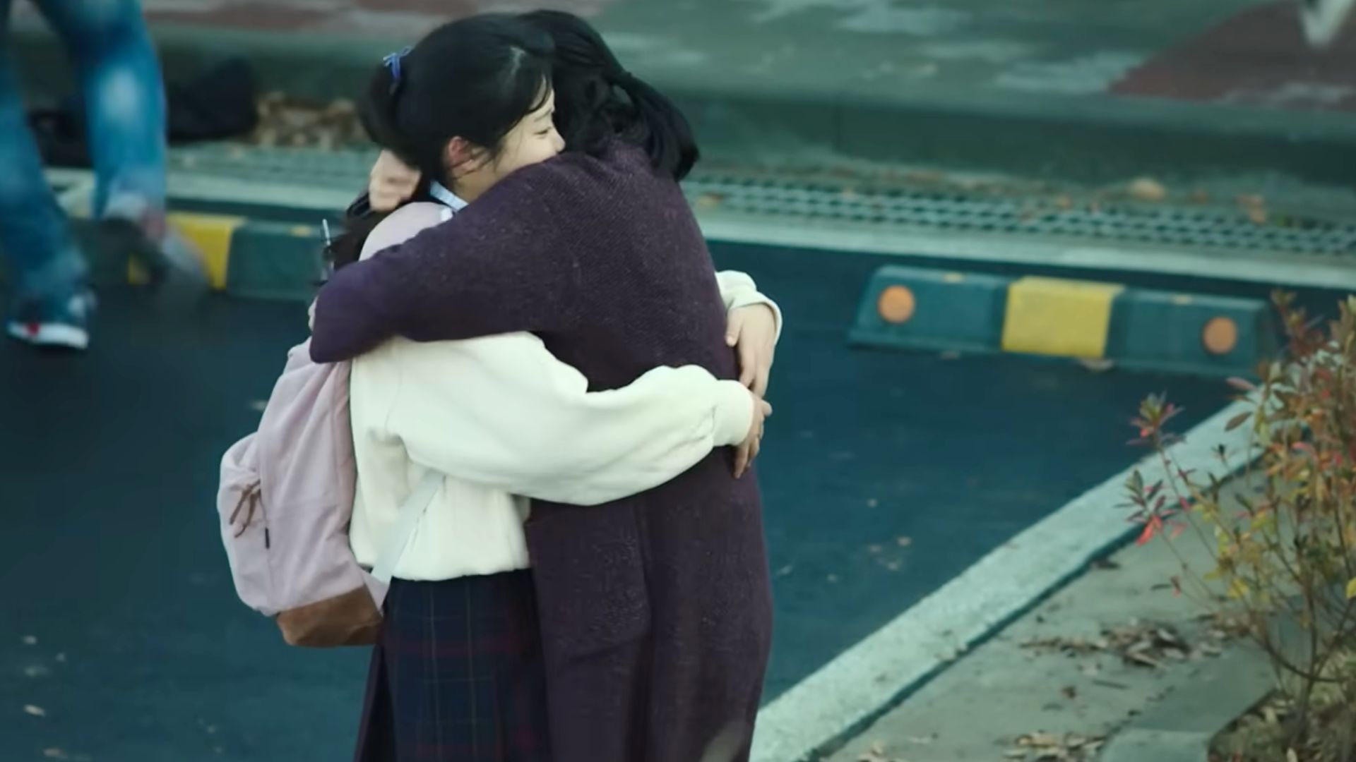 Scene from #Alive | Image via Netflix