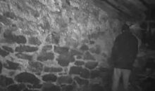 12 Very Creepy Horror Movie Scenes You Can Never Unsee – Yahoo