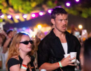 Will Poulter Spotted with Amelia Dimoldenberg at Music Festival in London! – Just Jared