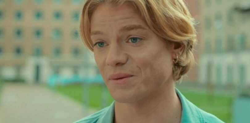 Clayface title role goes to Tom Rhys Harries – JoBlo